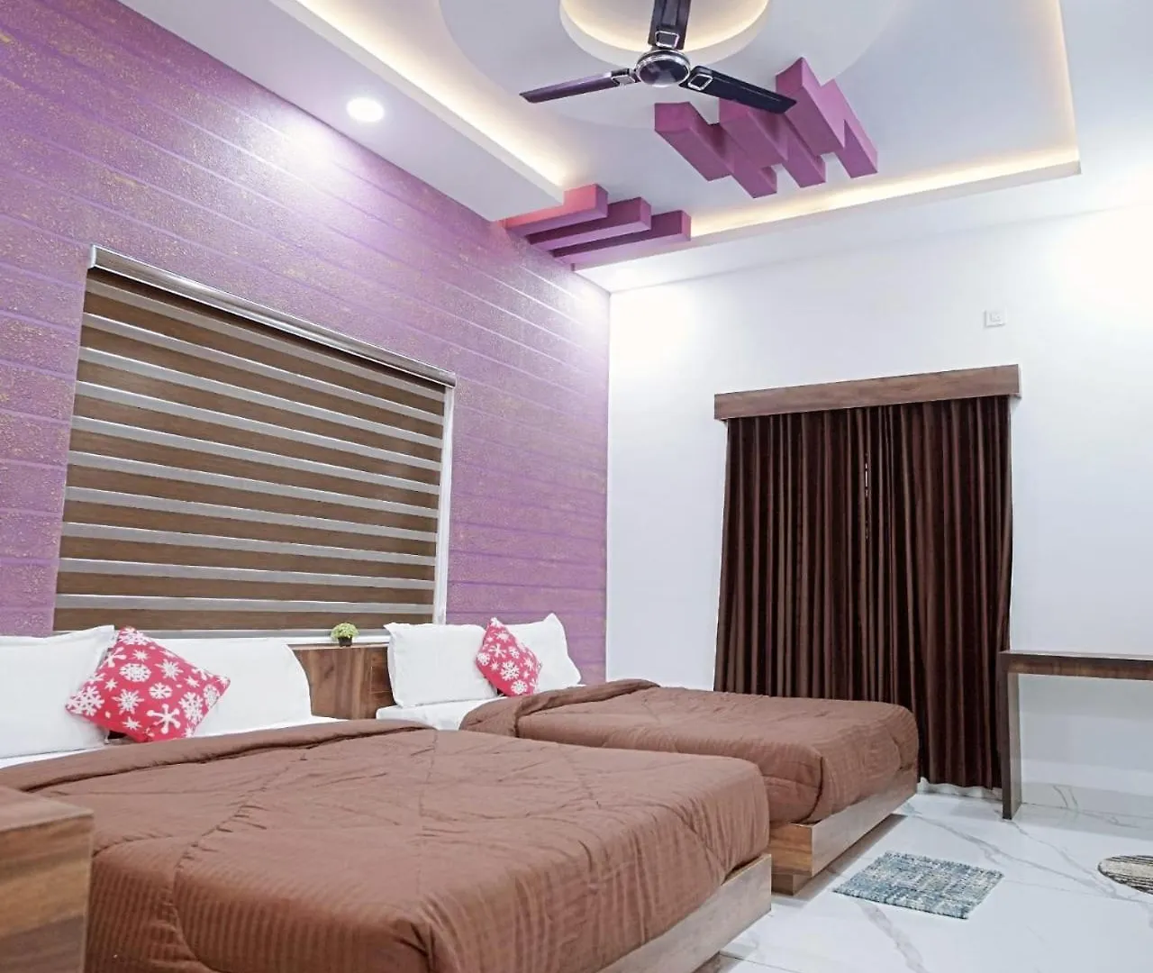 Athira Holidays Inn Ramakkalmedu 0*,  印度
